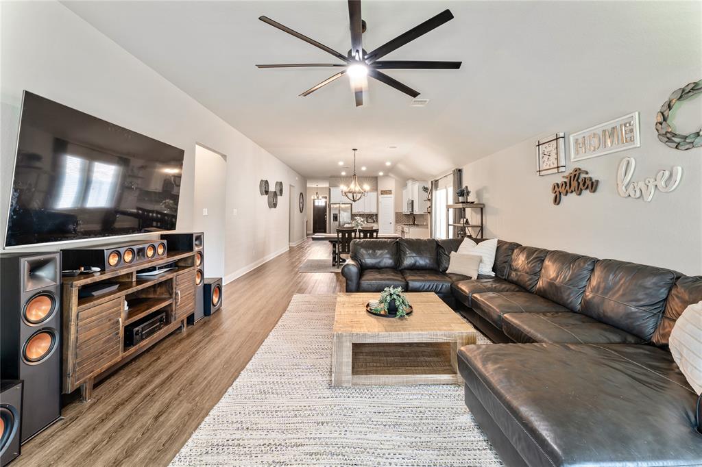 21718 Rose Maris Lane, Tomball, Texas image 11