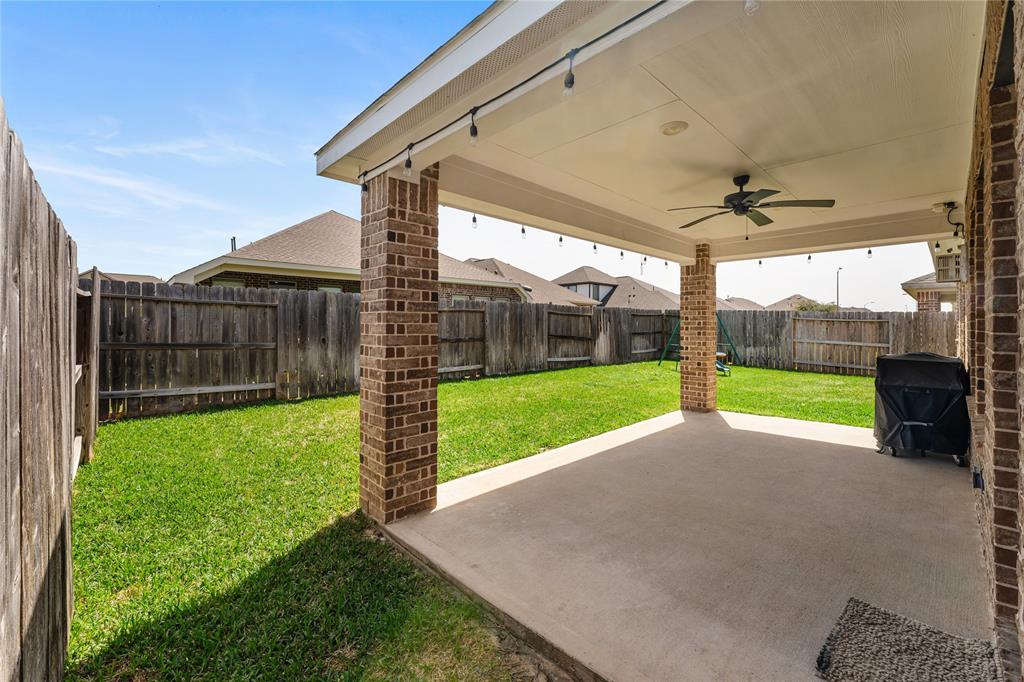 21718 Rose Maris Lane, Tomball, Texas image 26