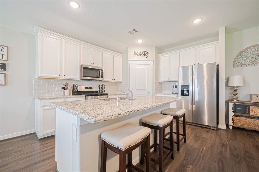 16326 Rockdale Landing Drive, Hockley, Texas image 11