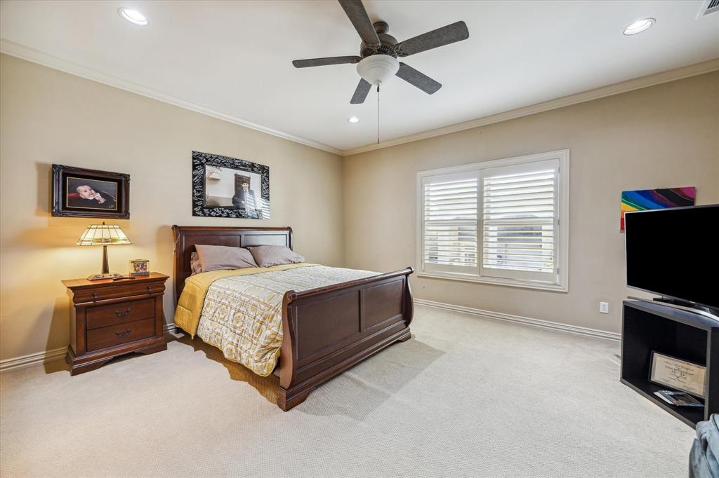 5217 Pine Street, Bellaire, Texas image 44