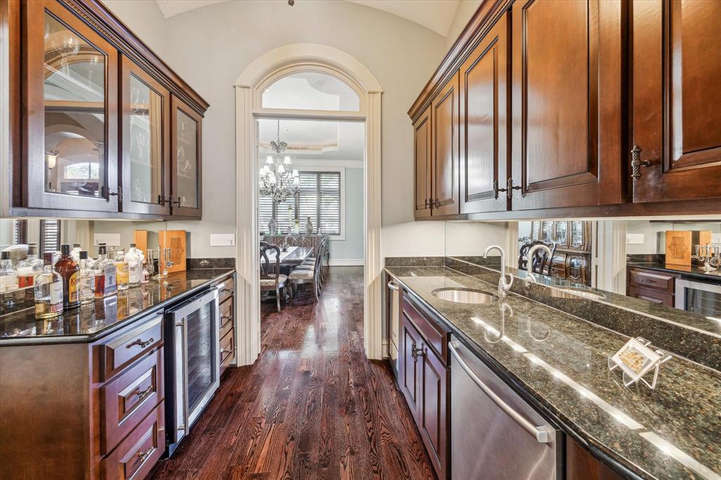 5217 Pine Street, Bellaire, Texas image 11
