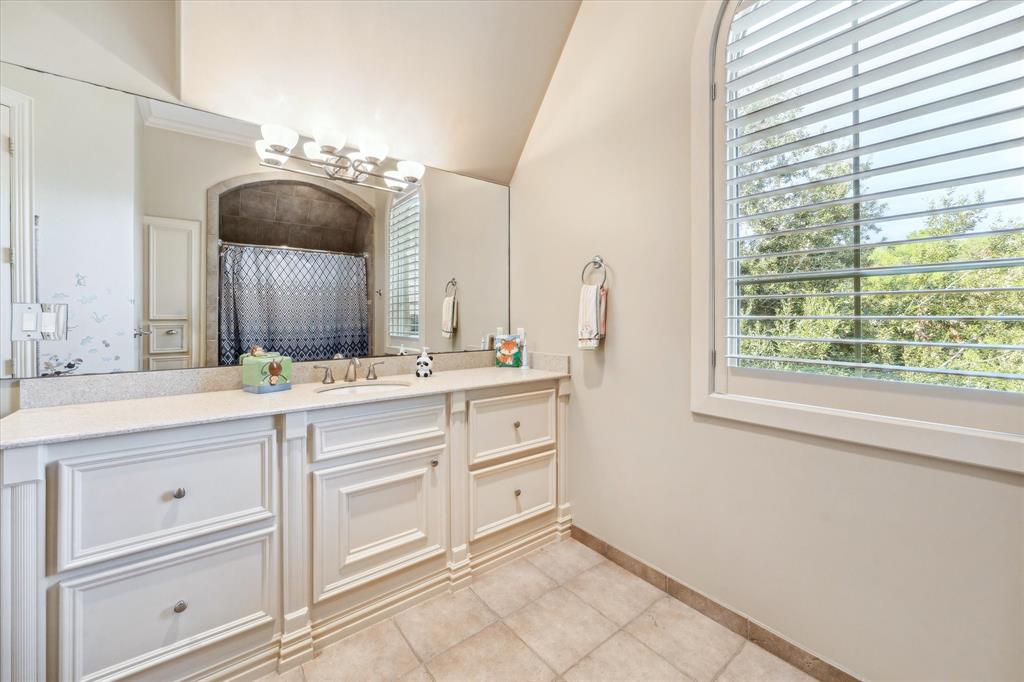 5217 Pine Street, Bellaire, Texas image 43