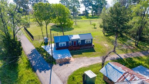 Single Family Residence in Point Blank TX 21 WINFORD LN Ln 3.jpg