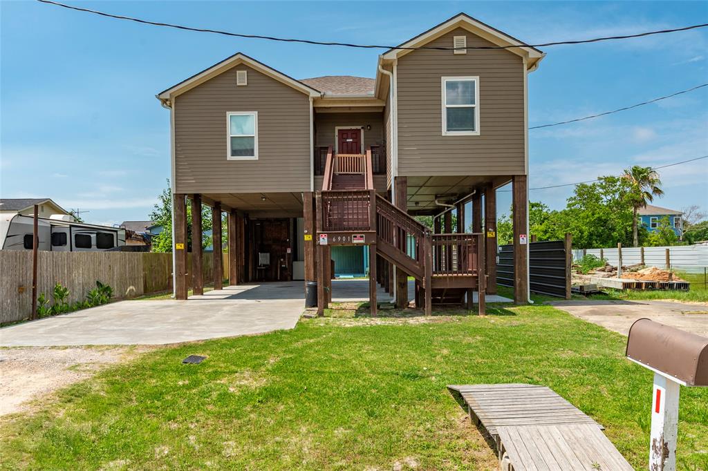 6901 Schlitz Lane, Hitchcock, Texas image 29