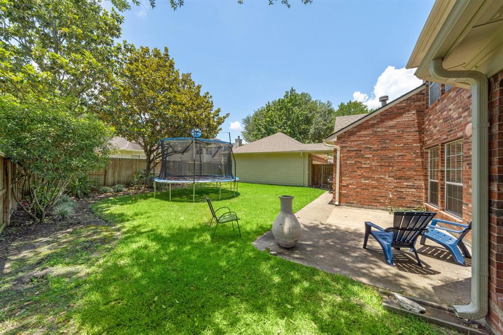 3719 Emerald Falls Drive, Houston, Texas image 22
