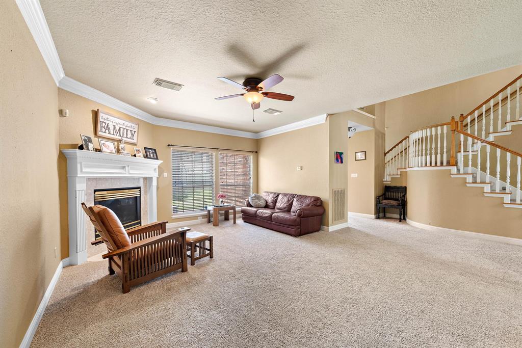 3719 Emerald Falls Drive, Houston, Texas image 9