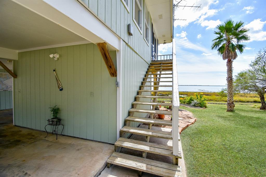 317 E Bayshore Drive, Palacios, Texas image 13