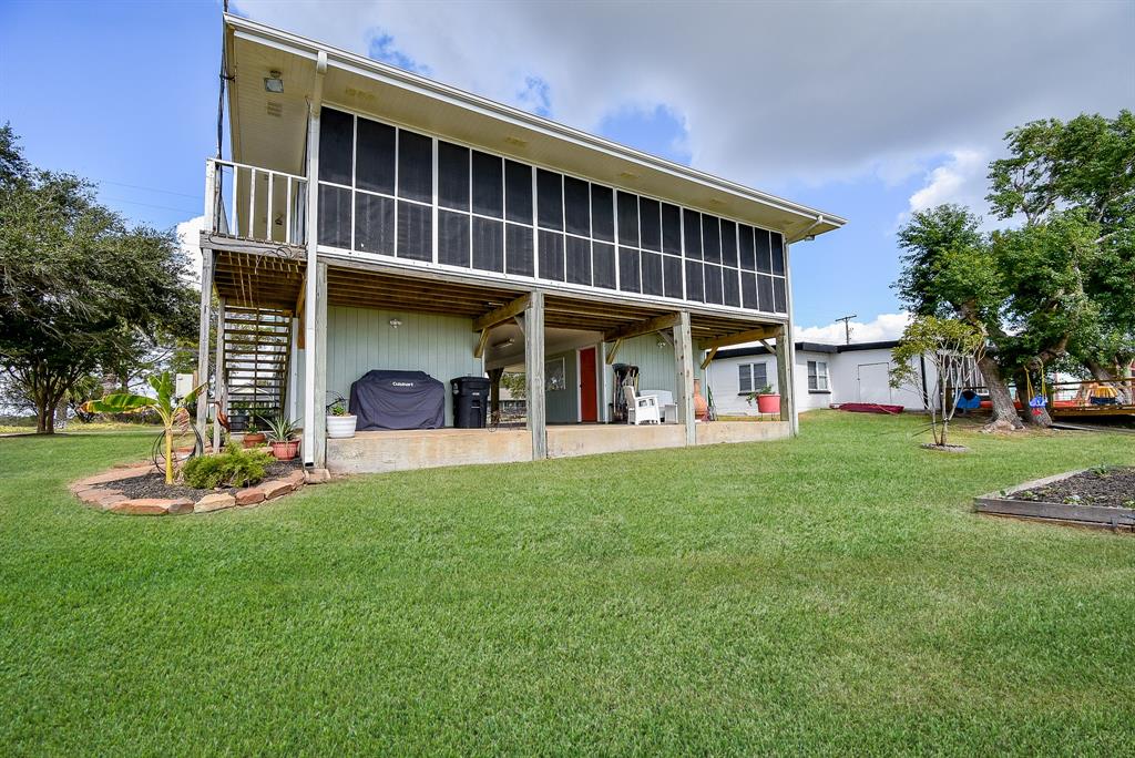 317 E Bayshore Drive, Palacios, Texas image 1