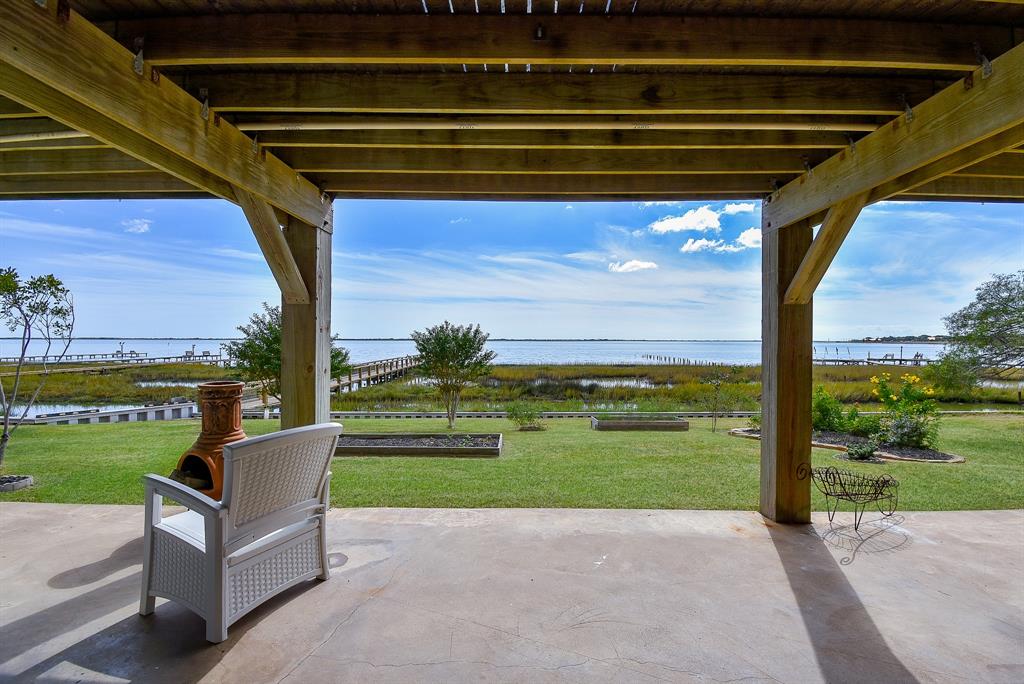 317 E Bayshore Drive, Palacios, Texas image 4