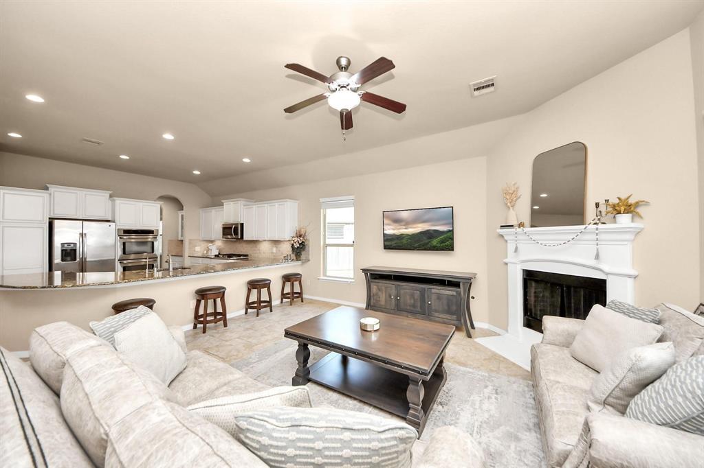 12410 Girasole Ct Ct, Richmond, Texas image 9