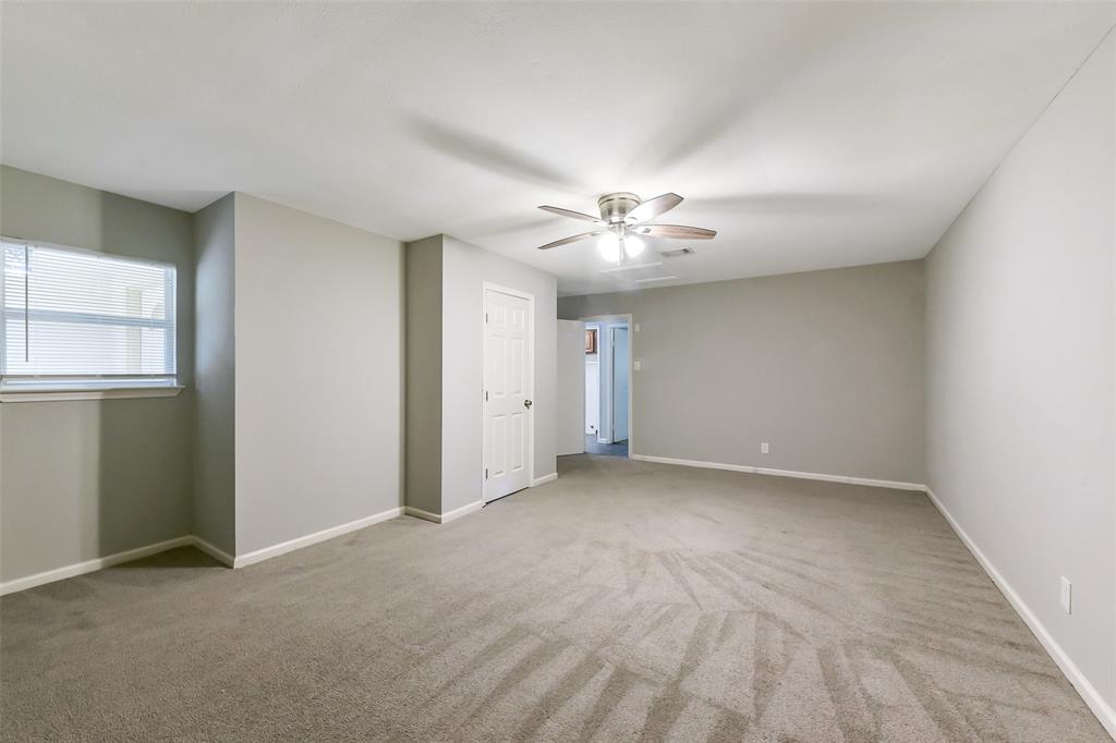 10015 Valley Lake Drive, Houston, Texas image 13