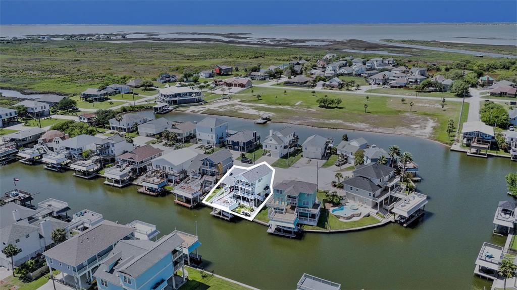12821 E Barcelona, Galveston, Texas image 3