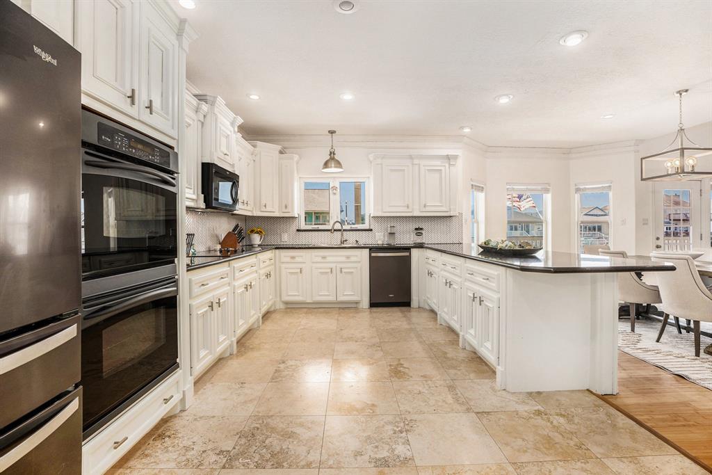 12821 E Barcelona, Galveston, Texas image 11