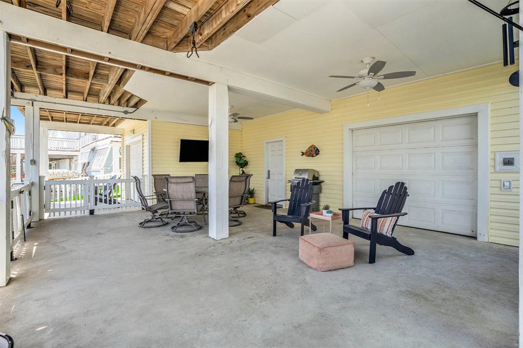 12821 E Barcelona, Galveston, Texas image 31