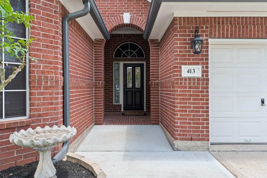 413 Gastonbury  Court