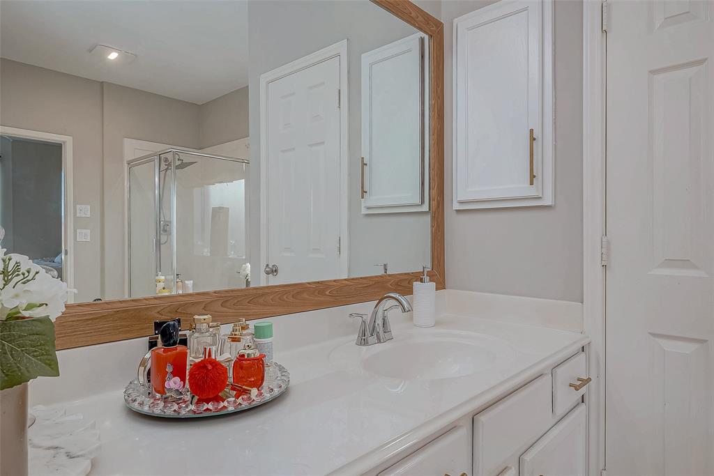 2809 Perdido Bay Lane, Pearland, Texas image 11