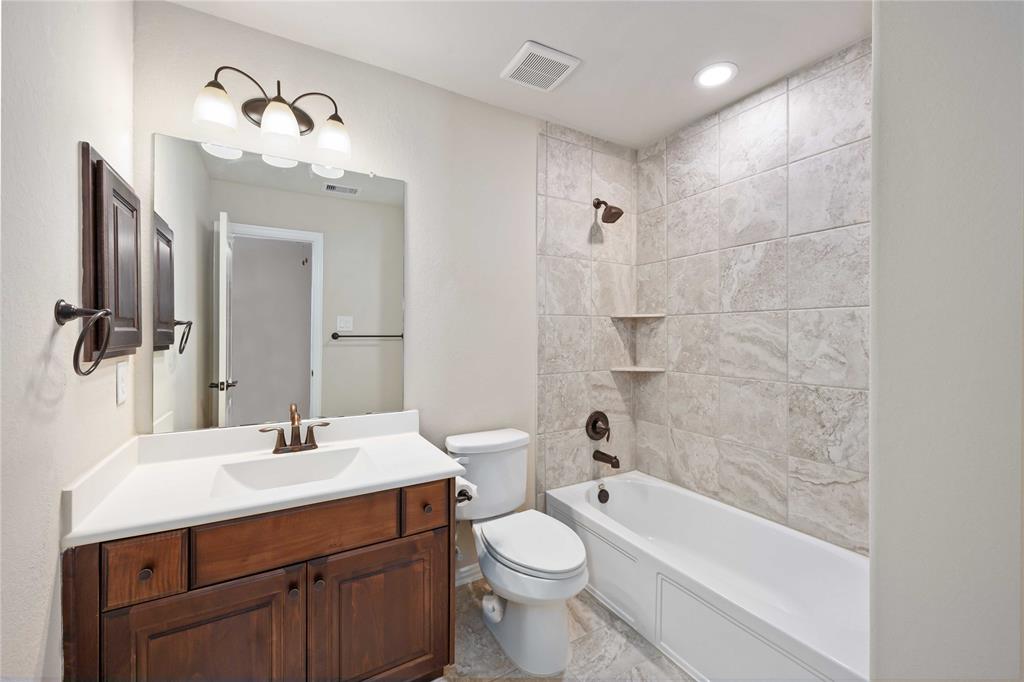 522 Blossom Cove Court Ct, Pinehurst, Texas image 28
