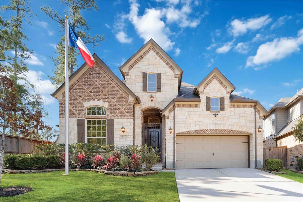 522 Blossom Cove Court Ct, Pinehurst, Texas image 1
