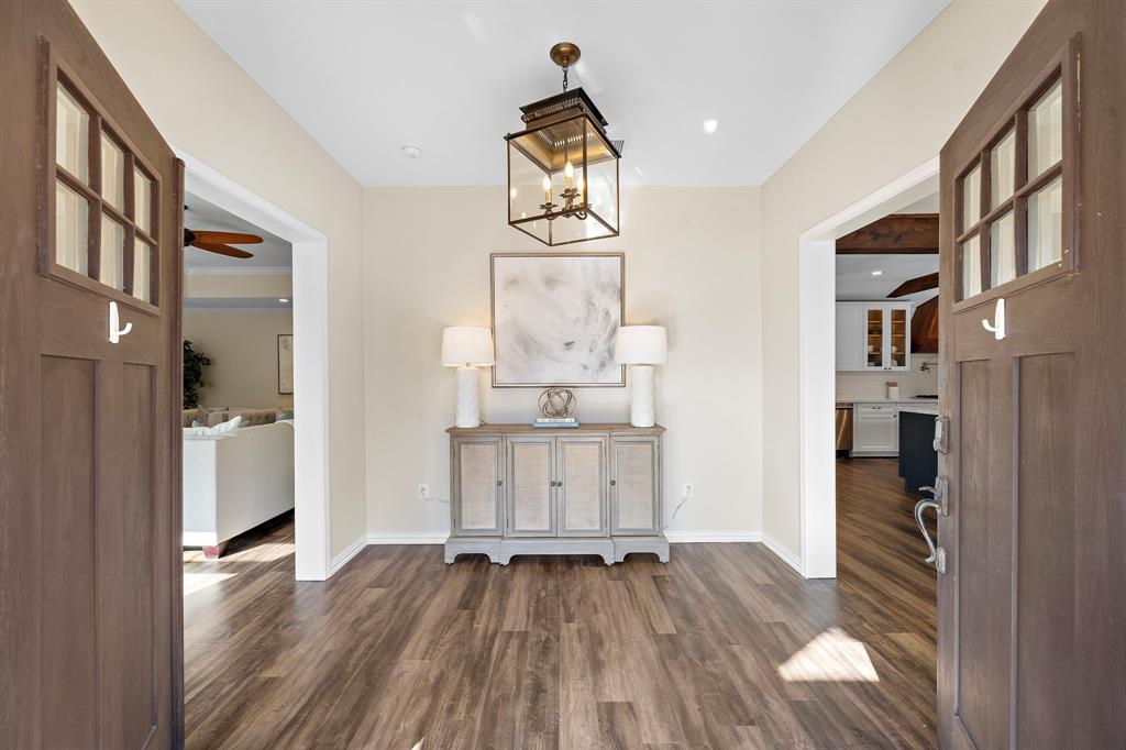 1905 Airport Road, Conroe, Texas image 7