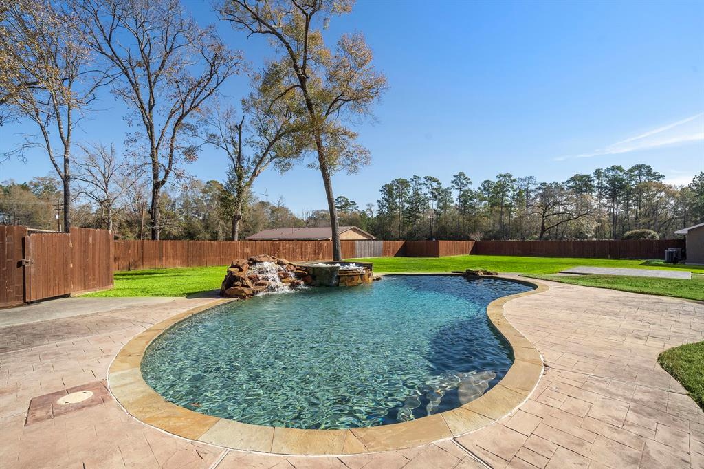 1905 Airport Road, Conroe, Texas image 35