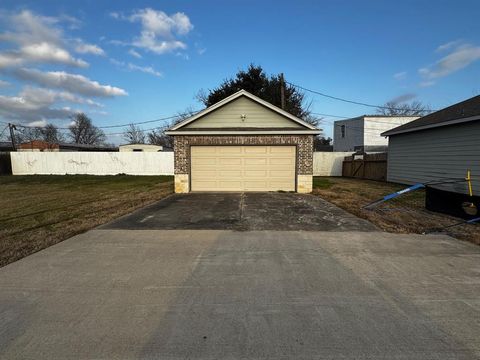 Vacant Land For Sale - 1106 Jennifer Street<br/> Madisonville, TX 77864