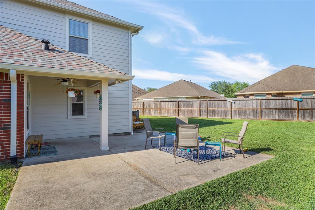 2858 Torano Cir, League City, Texas image 4