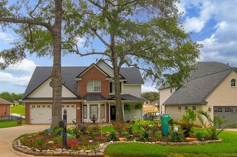 Photo of 12536 Marina Loop, Willis, TX 77318 (MLS # 94570957)