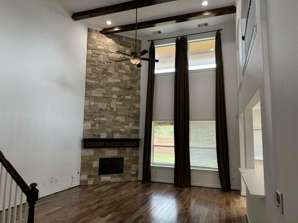 3807 Sims Pointe Court