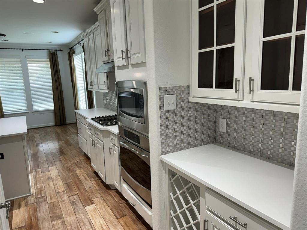 3807 Sims Pointe Court