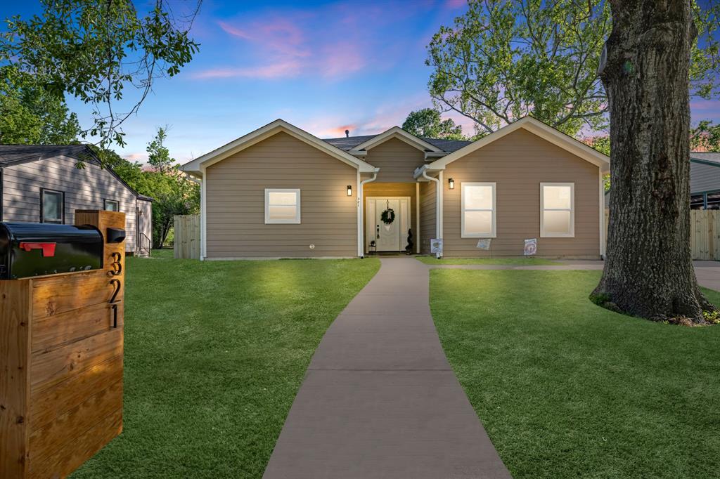 321 Briarwood Drive