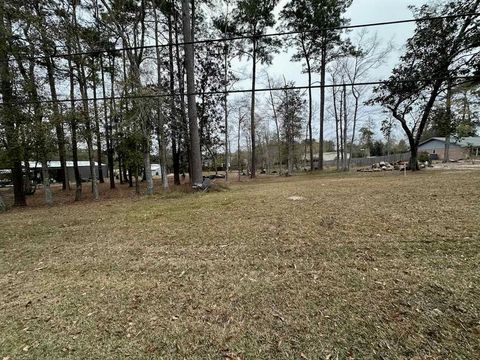 Photo of 0 Sherwood Trail, Silsbee, TX 77656 (MLS # 83217699)