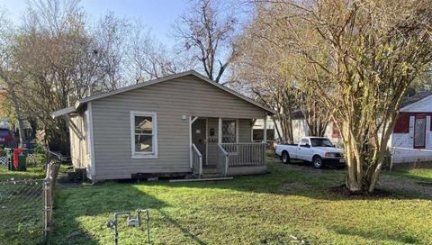 Photo of 4418 Davenport Street, Houston, TX 77051 (MLS # 45435730)