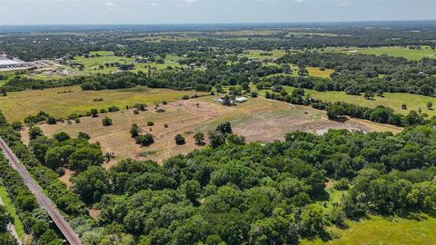 1601 Babylon Lane Schulenburg TX 78956