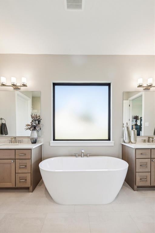 1027 Lake Breeze Drive, Waller, Texas image 26