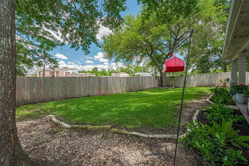 6026 Kristen Park Lane, Humble, Texas image 36
