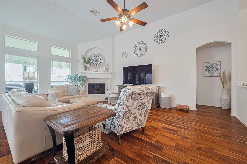 6026 Kristen Park Lane, Humble, Texas image 5