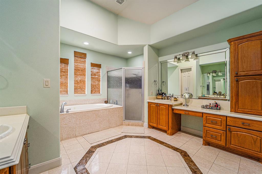 1557 Viejo Road, League City, Texas image 9