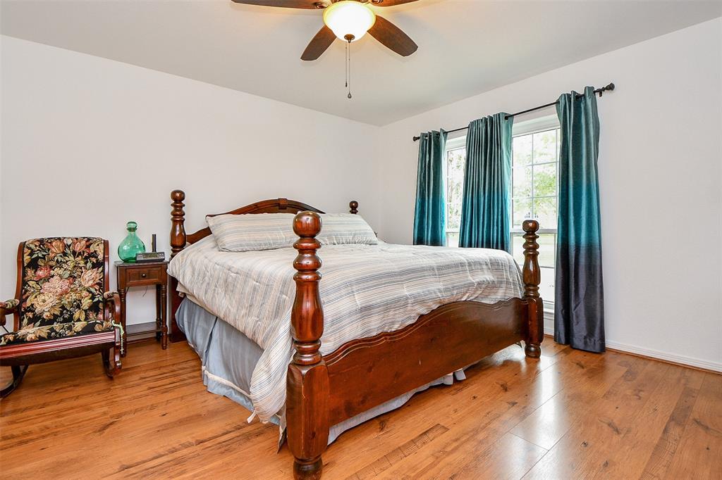 2125 Kingsdale Drive, Deer Park, Texas image 13
