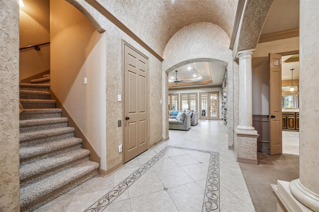 2202 Lakeway Drive, Friendswood, Texas image 4