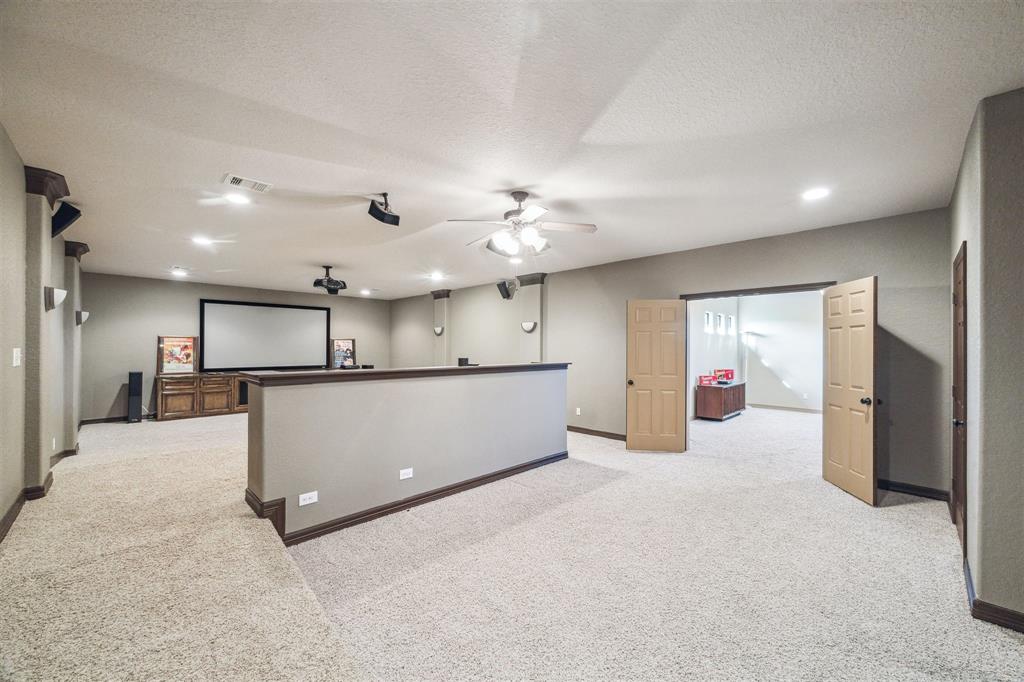 2202 Lakeway Drive, Friendswood, Texas image 23
