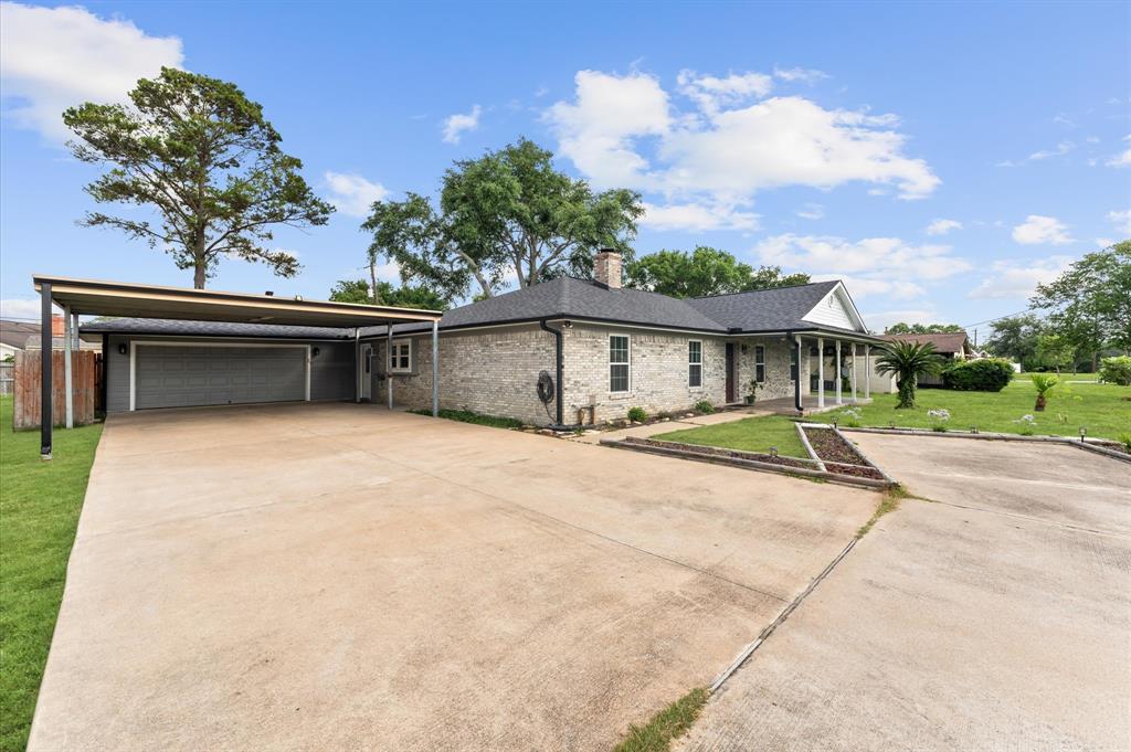 1711 Park Drive
