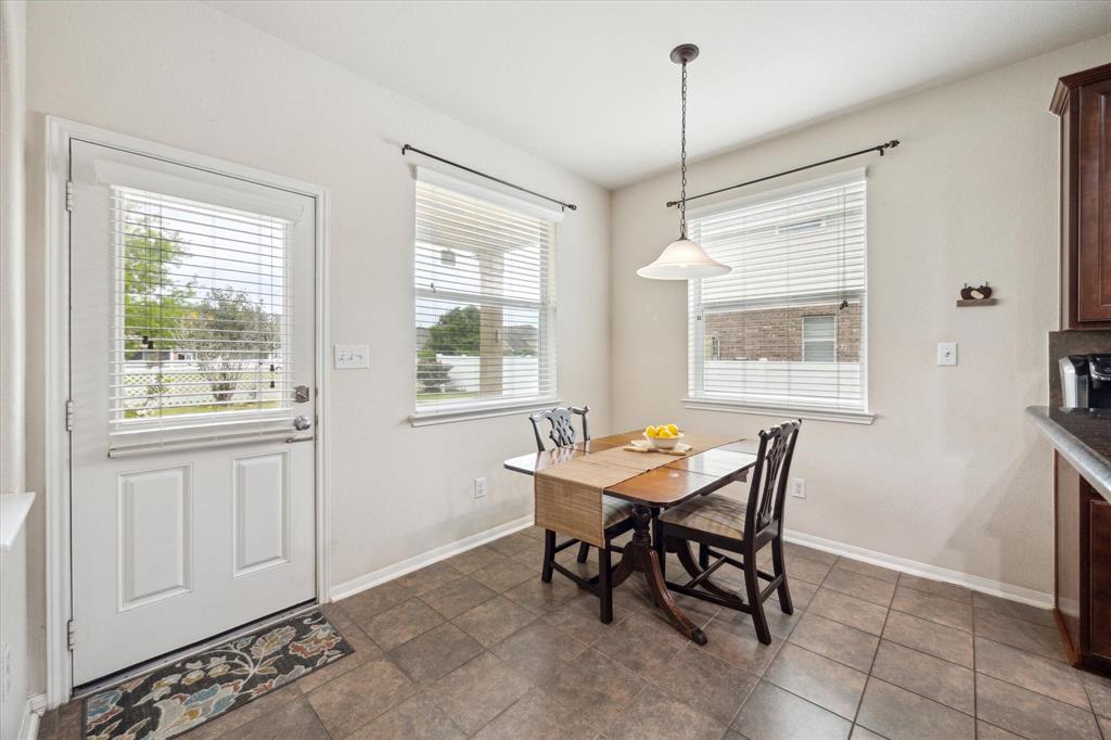 3408 Old Holly Drive, Pearland, Texas image 11