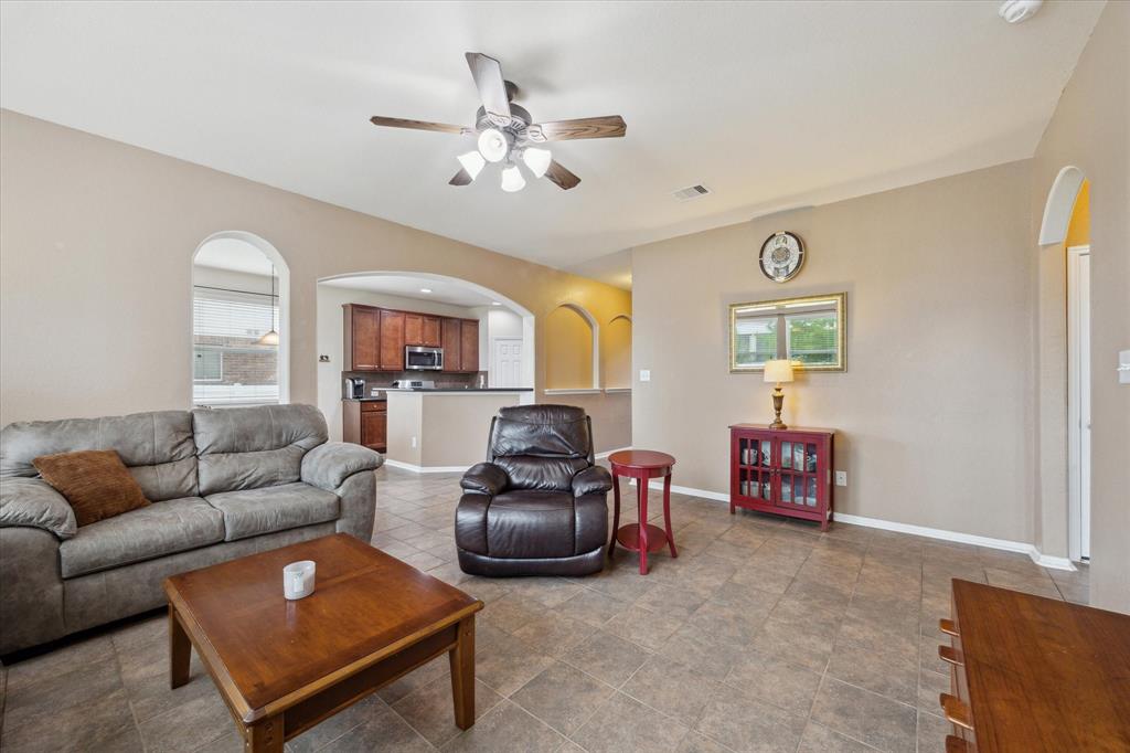 3408 Old Holly Drive, Pearland, Texas image 14