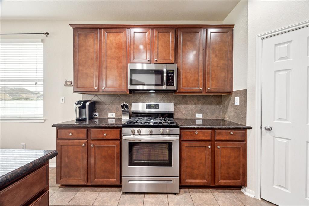 3408 Old Holly Drive, Pearland, Texas image 17