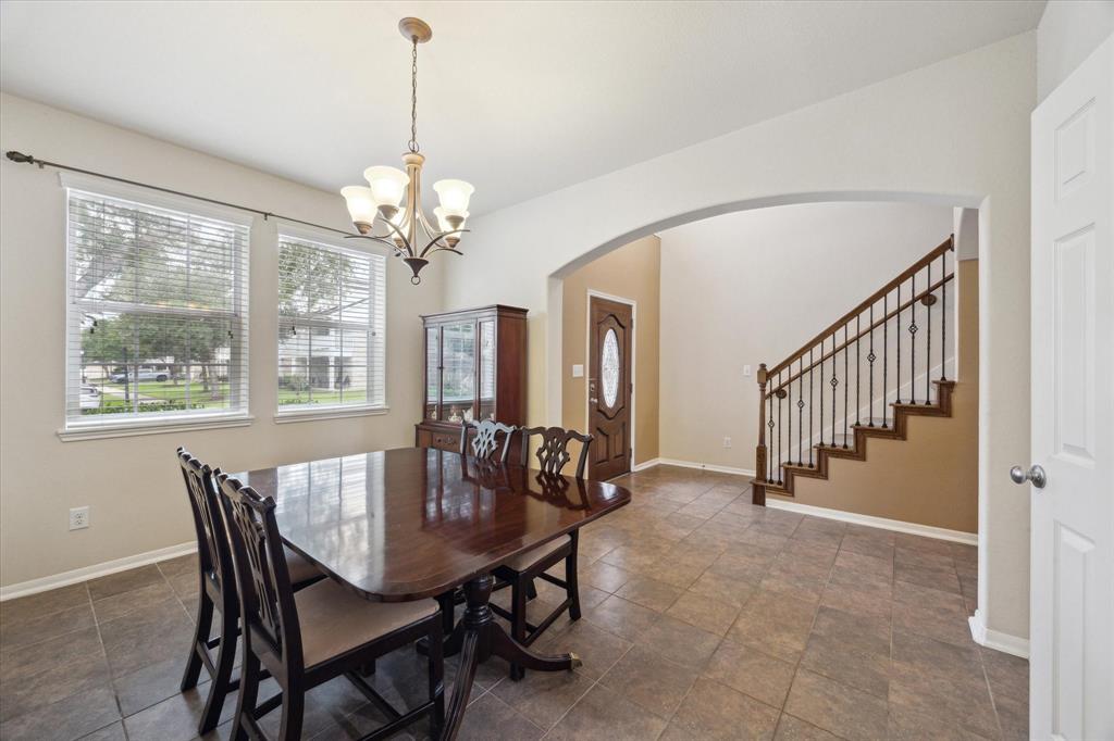 3408 Old Holly Drive, Pearland, Texas image 10