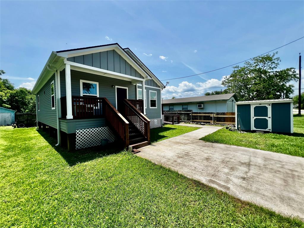313 Rorem Avenue, Palacios, Texas image 1