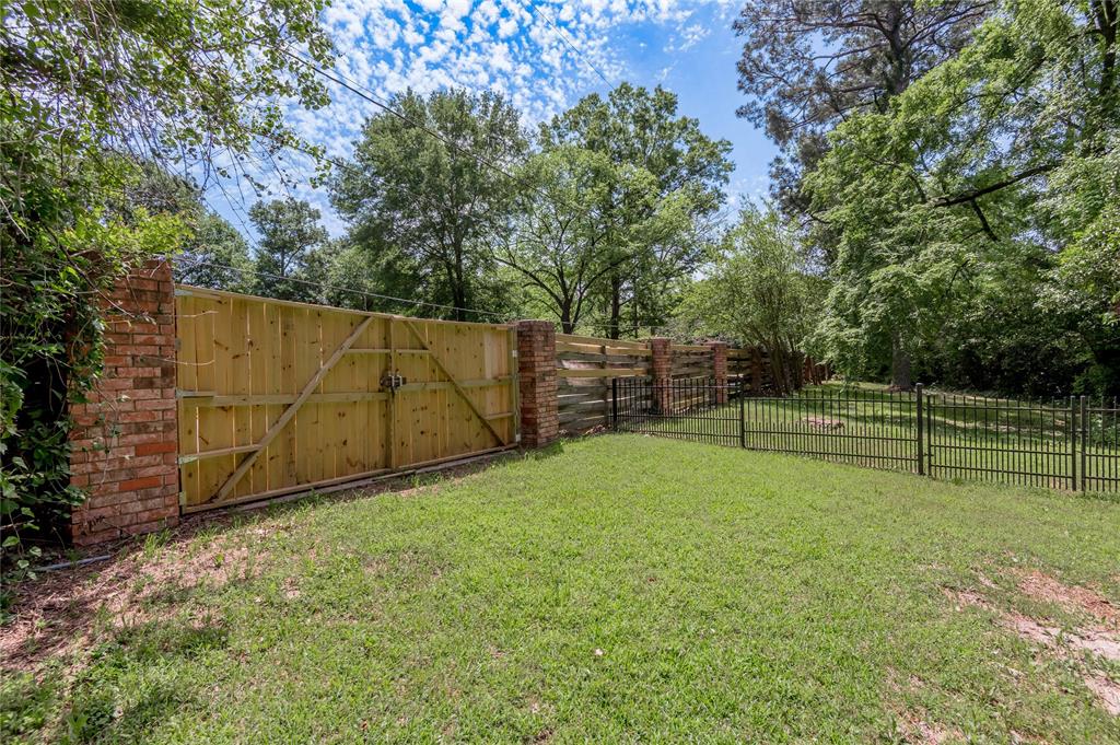 1805 16th Street, Huntsville, Texas image 12