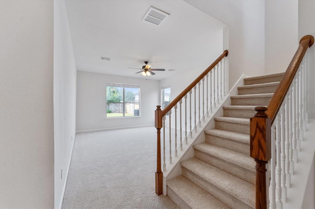 6238 Channelbrook Lane, Spring, Texas image 18