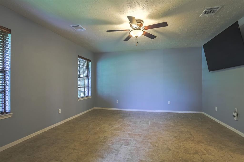 25458 Camelot Lane, Hockley, Texas image 15