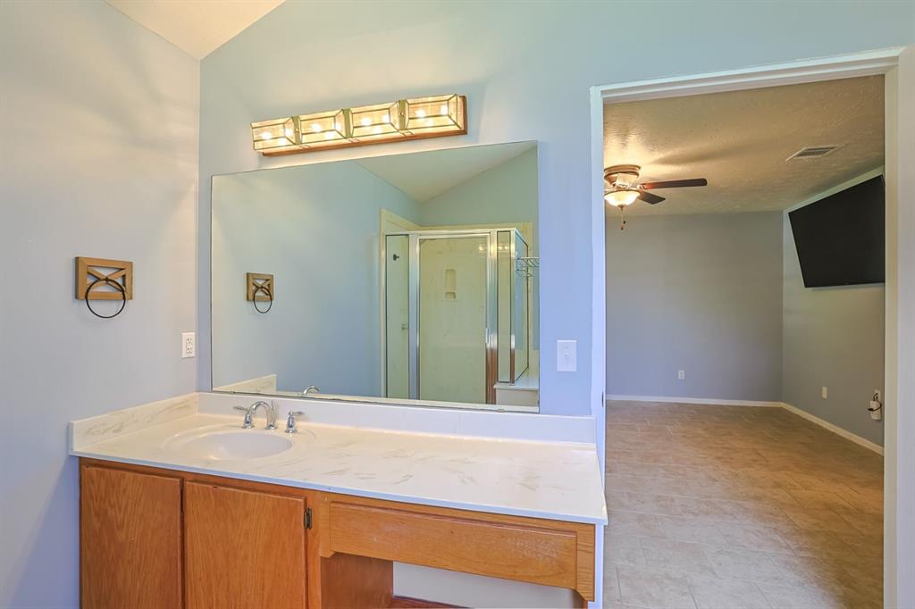25458 Camelot Lane, Hockley, Texas image 19